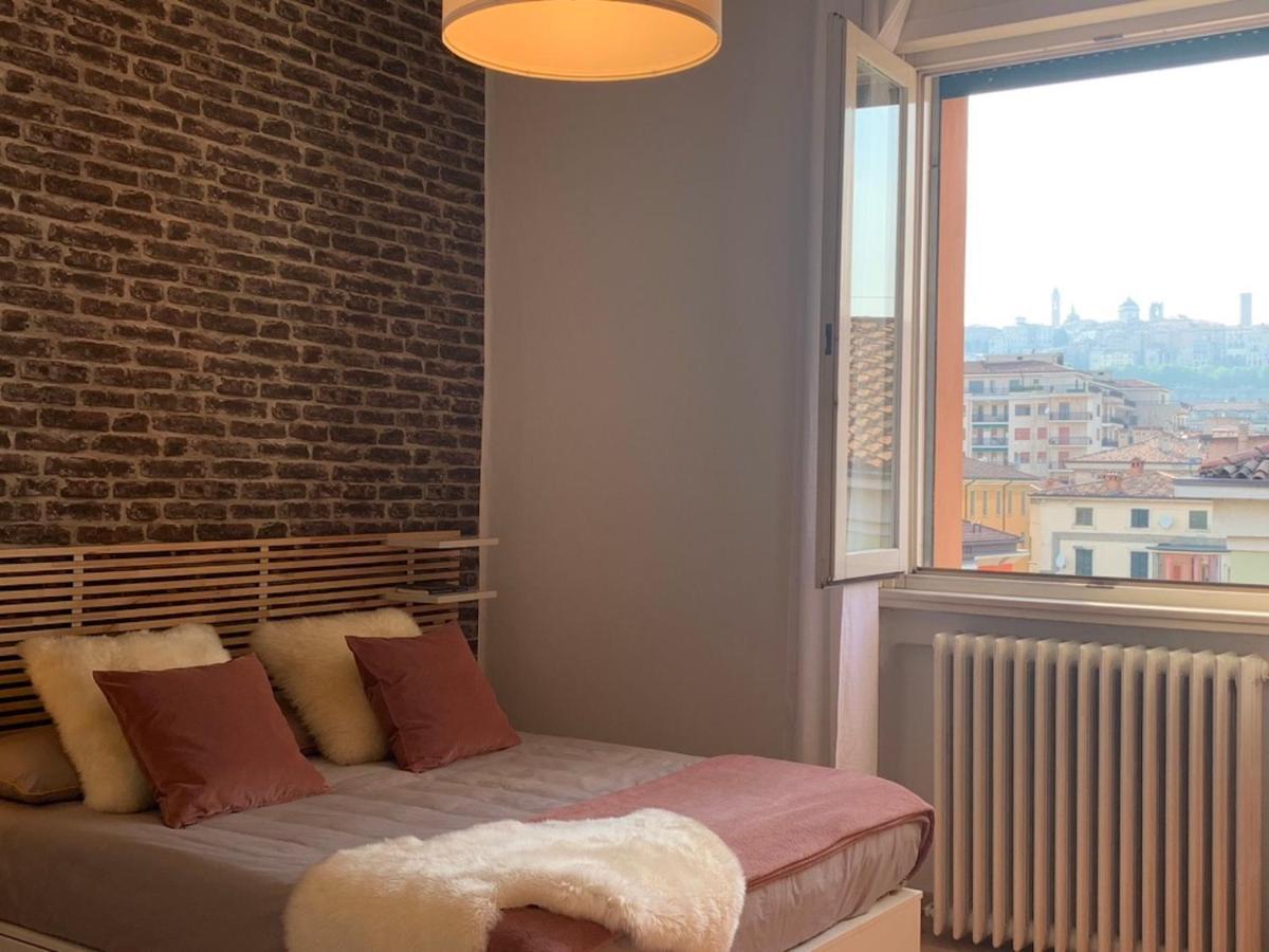 Camozzi Central Apartment 贝尔加莫 外观 照片